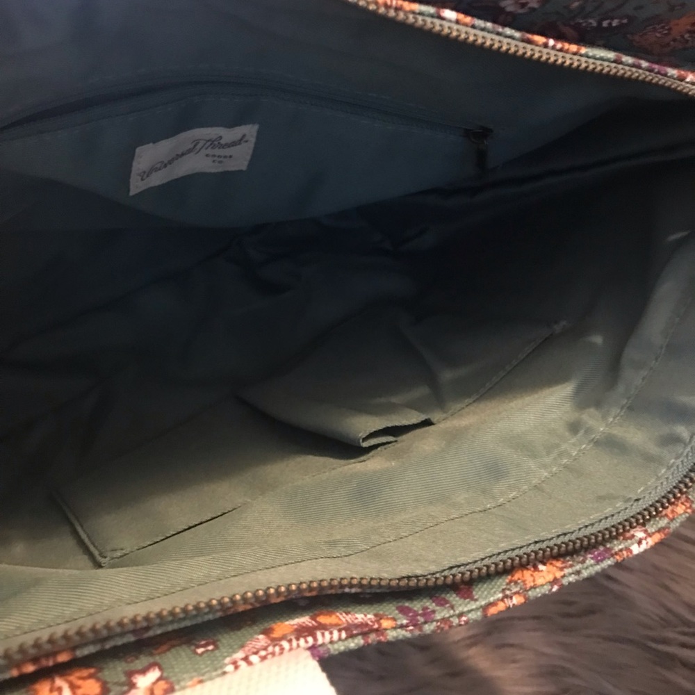 Universal Thread Tote Bag - Picture 4 of 5